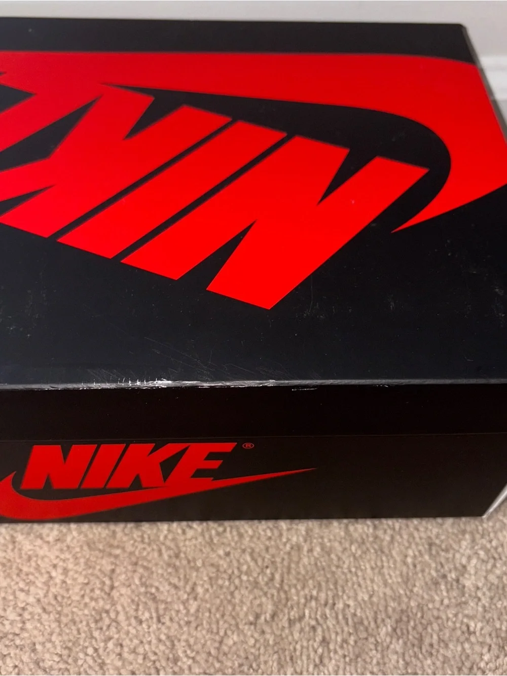 Air Jordan 1 High ’85 “UNC Metallic” PE Women’s BB Team Exclusive - SIZE 6